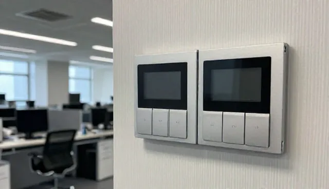定制衣柜选型需结合家庭需求与空间布局
